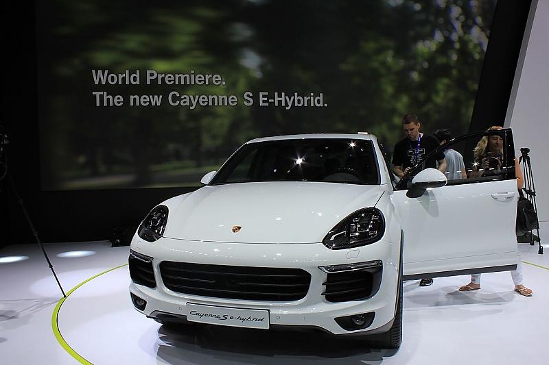 Porsche Cayenne S Hybrid