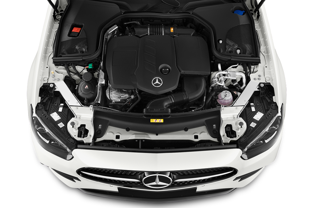 Mercedes E Class (Baujahr 2021) AMG Line 5 Türen Motor