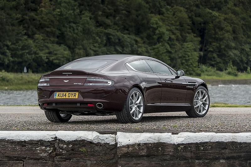 Typisches Aston Martin Heck