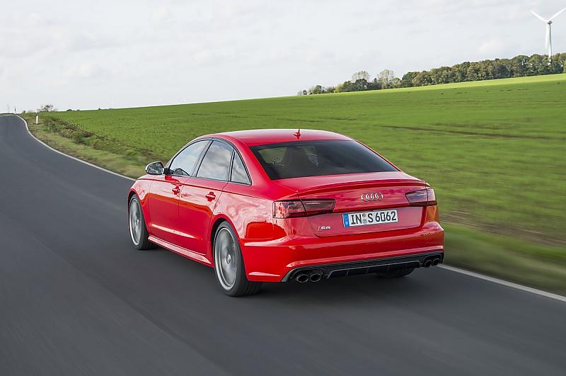 Audi S6 Limousine - bei rund 75.000 Euro startet der Kraftmeier