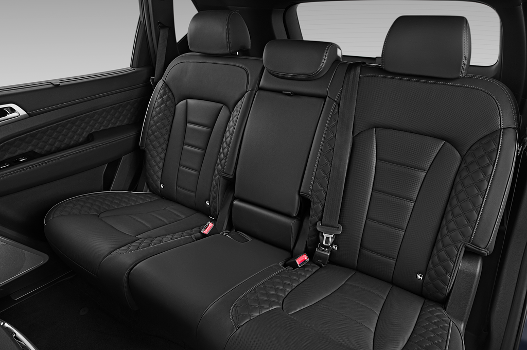 Ssangyong Rexton (Baujahr 2021) Sapphire 5 Türen Rücksitze