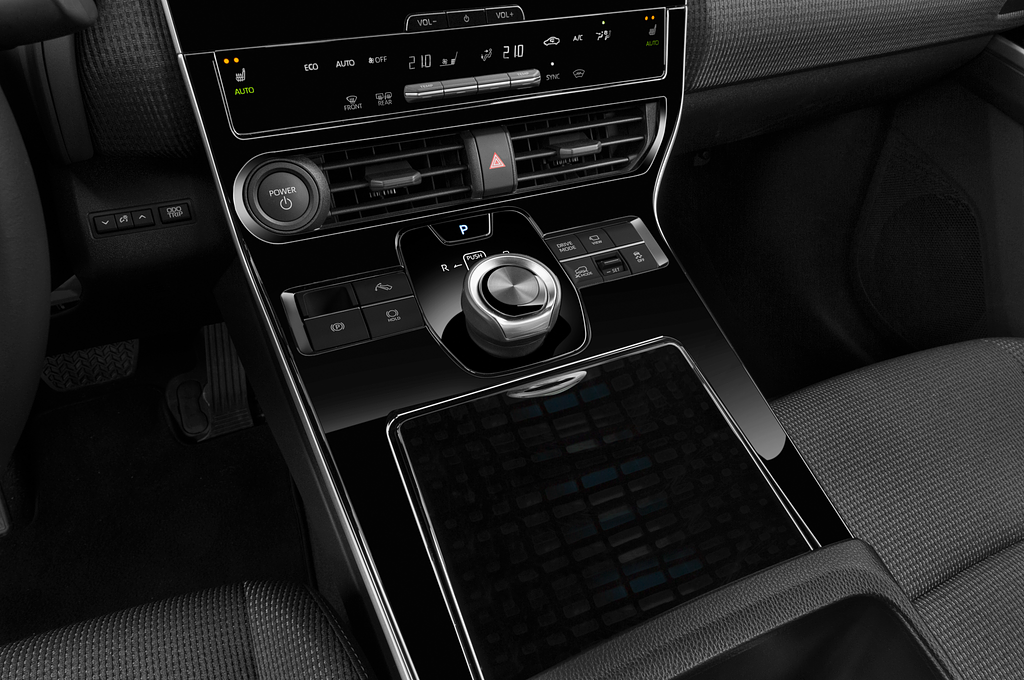 Subaru Solterra EV (Baujahr 2023) Comfort 5 Türen Schalthebel