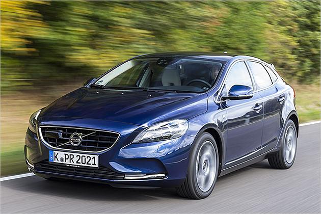 Der Volvo V40 D4 wird künftig mit dem neuen Dieselaggregat der Drive-E-Motorenfamilie bestückt