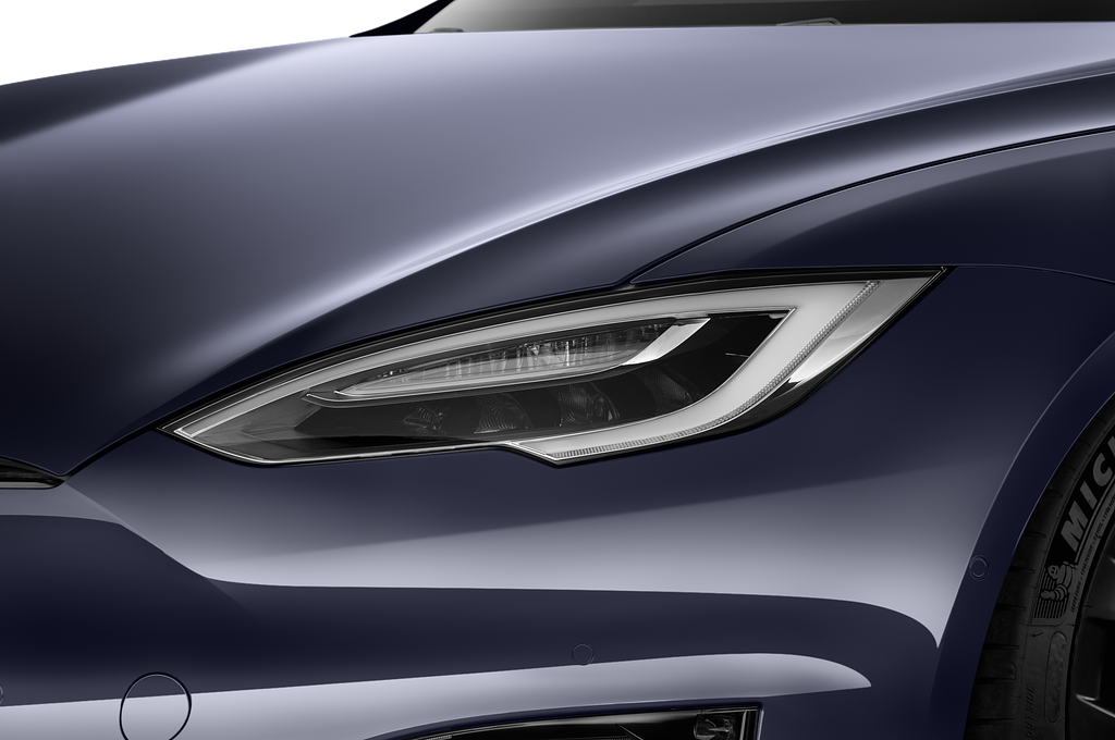 Tesla Model S (Baujahr 2021) Plaid 5 Türen Scheinwerfer