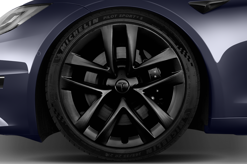 Tesla Model S (Baujahr 2021) Plaid 5 Türen Reifen und Felge
