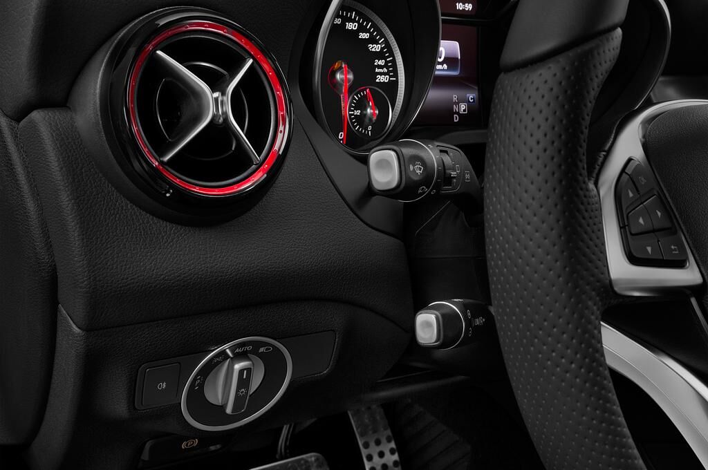 Mercedes CLA Shooting Brake (Baujahr 2018) Sport 5 Türen Lüftung