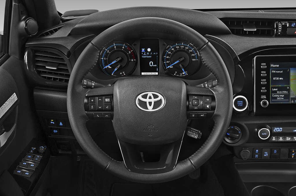 Toyota Hilux (Baujahr 2021) Invincible Crew Cab 4 Türen Lenkrad