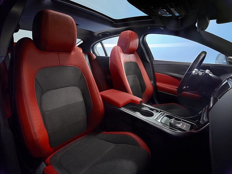 Jaguar XE Jahrgang 2015 - die Sportsitze im Jaguar XE