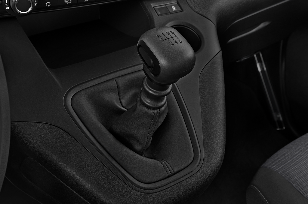Toyota Proace City Verso (Baujahr 2020) - 5 Türen Schalthebel