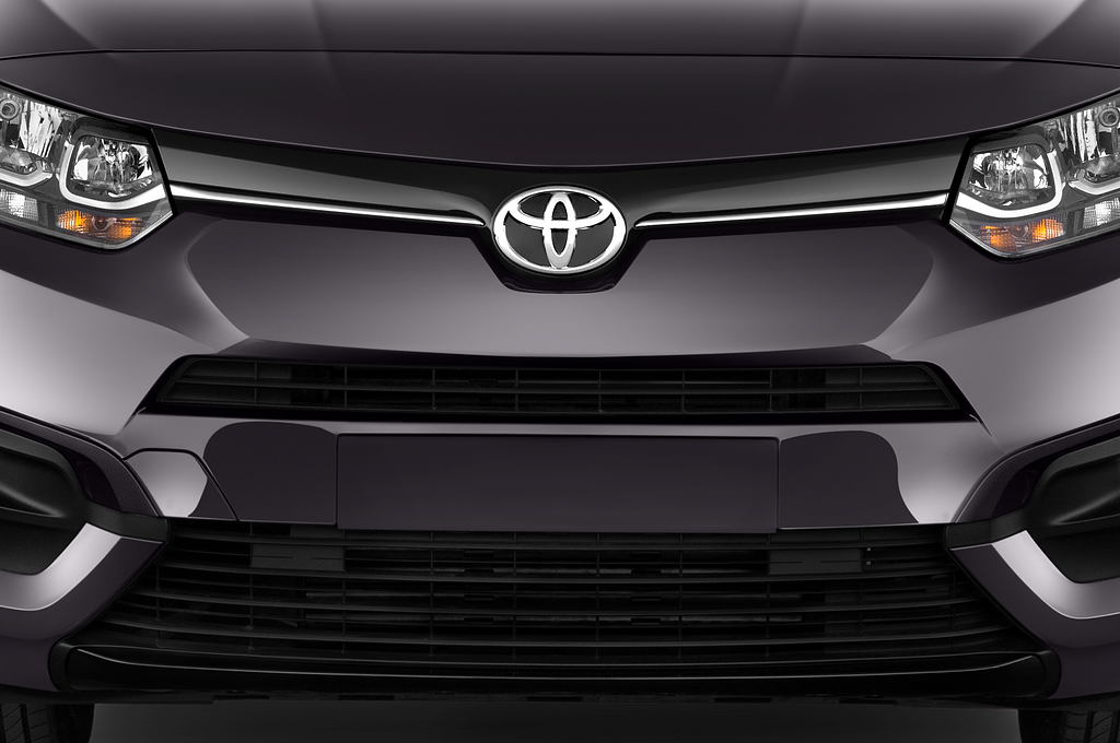 Toyota Proace City Verso (Baujahr 2020) Combi L2 5 Türen Kühlergrill und Scheinwerfer