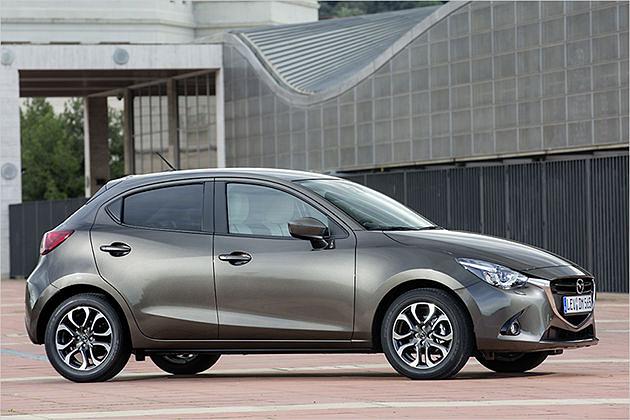 Den neuen Mazda 2 gibt es nur in einer fünftürigen Variante