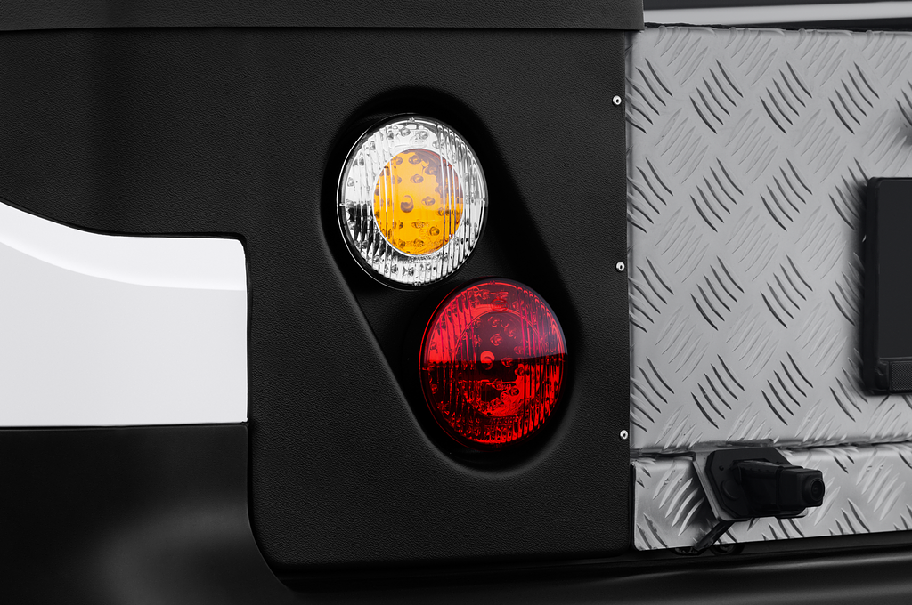 Nissan e-NV200 (Baujahr 2021) Regular Cab 4 Türen Rücklicht