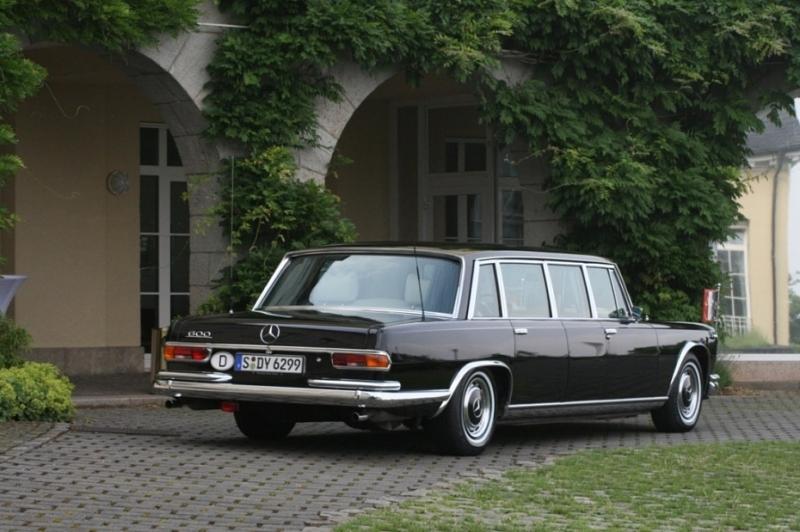 Mercedes 600 Pullman, befeuert von einem 6,3 Liter großen Achtzylinder