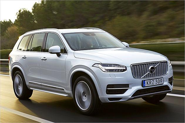 Ziviler Grill, schmale Scheinwerfer: Der Volvo XC90 hat mit SUV-Protzigkeit nichts am Hut