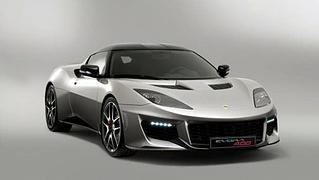 Lotus überrascht mit Evora 400 - Glühende Nebelkerze