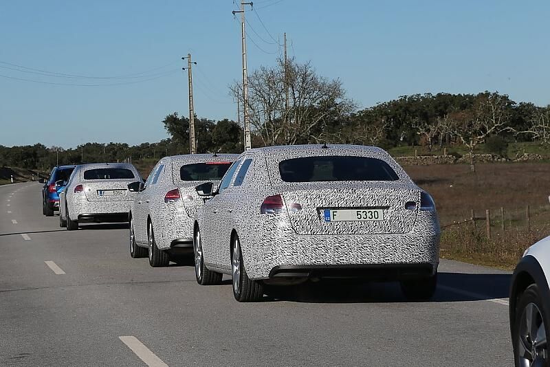 Skoda Superb Prototyp 2015