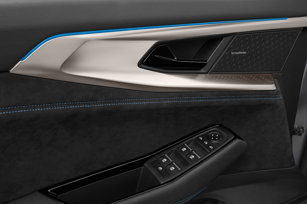 Renault Austral (Baujahr 2023) Techo Esprit Alpine 5 Türen Bedienungselemente Tür