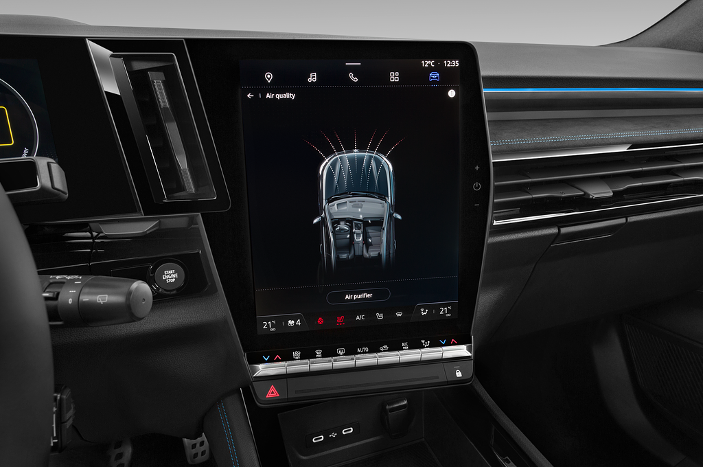 Renault Austral (Baujahr 2023) Techo Esprit Alpine 5 Türen Temperatur und Klimaanlage