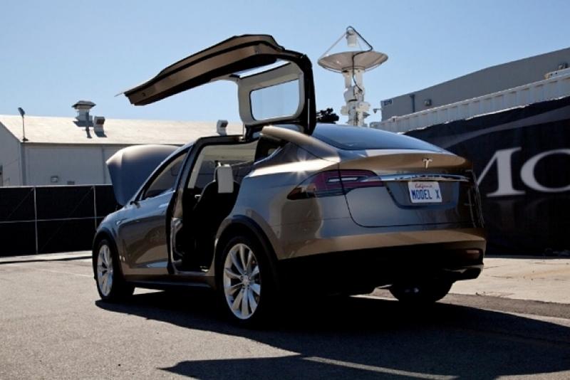 Tesla Model X