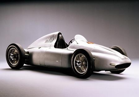 Historischer Leichtbau bei Porsche