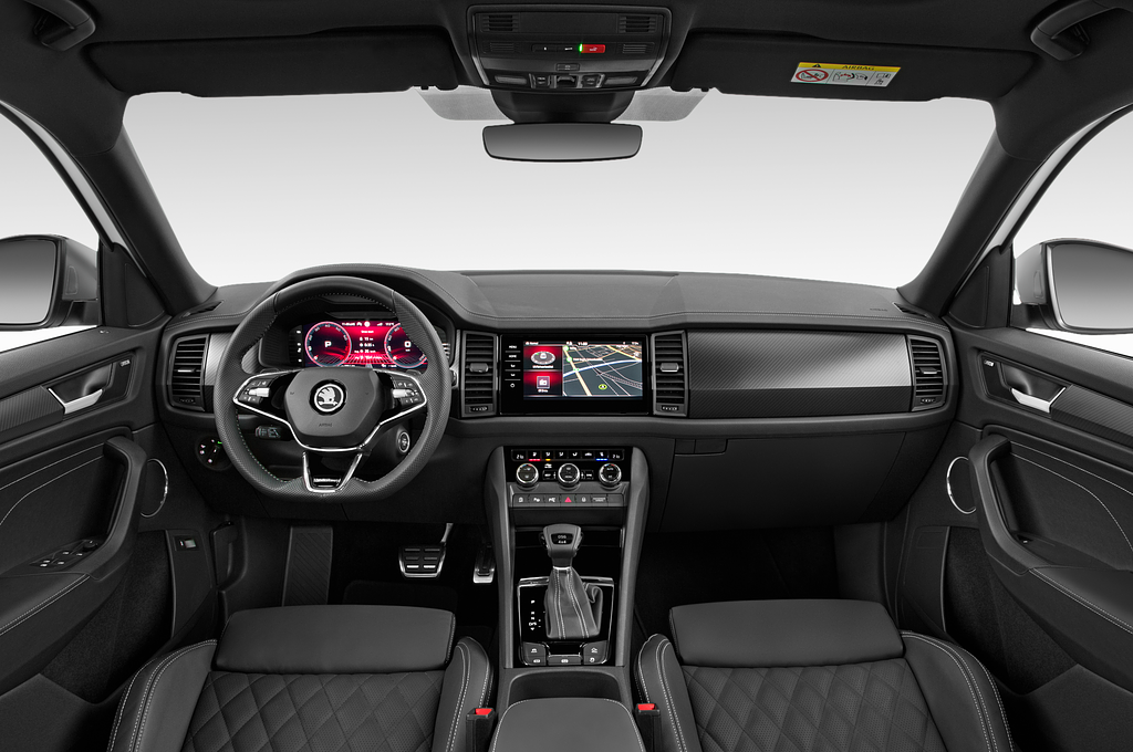 Skoda Kodiaq (Baujahr 2021) SportLine 5 Türen Cockpit und Innenraum