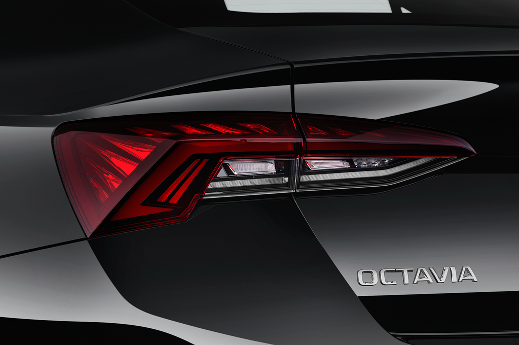 Skoda Octavia (Baujahr 2020) Style 5 Türen Rücklicht