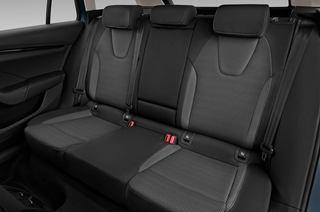 Skoda Octavia Combi (Baujahr 2020) Ambition 5 Türen Rücksitze