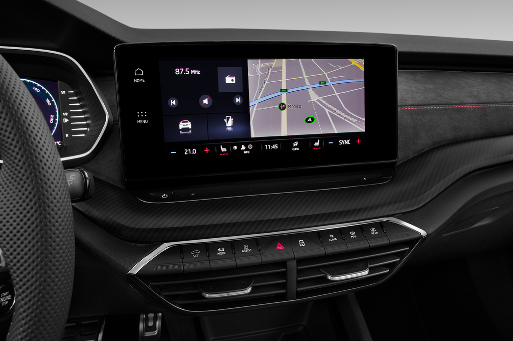 Skoda Octavia Combi (Baujahr 2020) RS 5 Türen Mittelkonsole