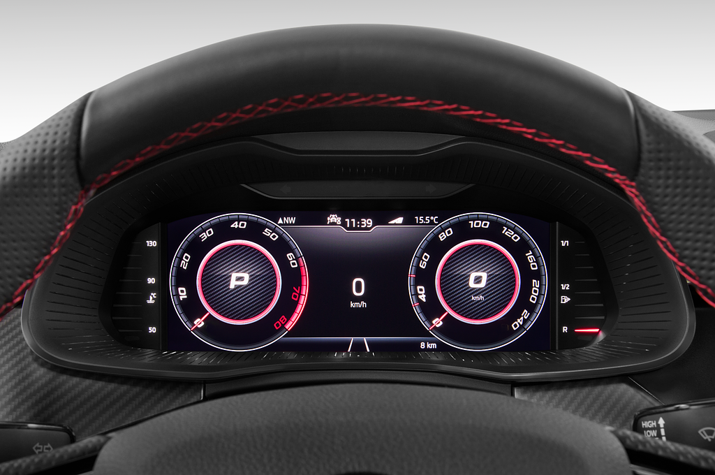 Skoda Scala (Baujahr 2020) Monte Carlo 5 Türen Tacho und Fahrerinstrumente