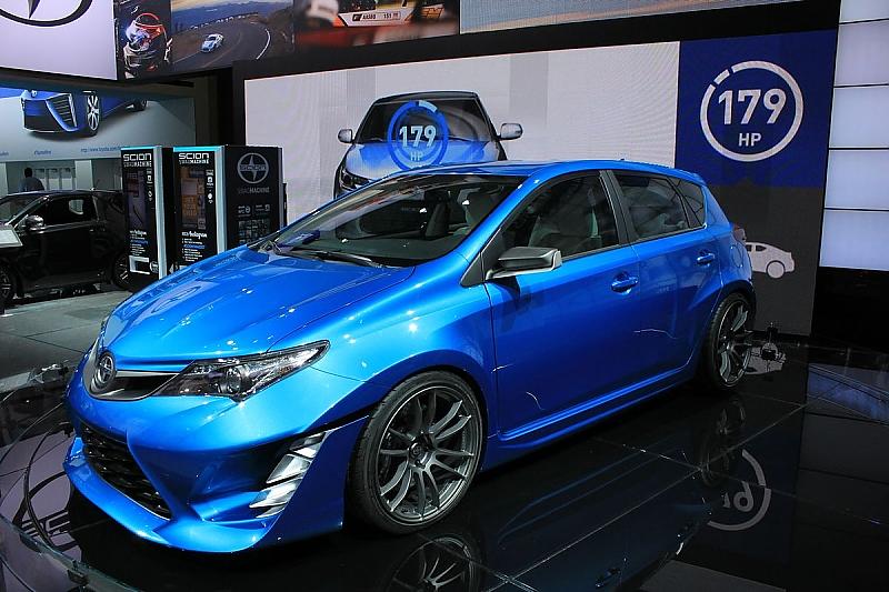 Der Scion iM Concept soll besonders junge Menschen anlocken.