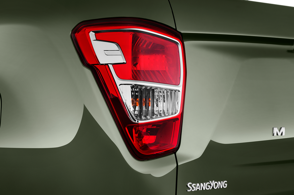 Ssangyong Musso (Baujahr 2022) Sapphire Crew Cab 4 Türen Rücklicht