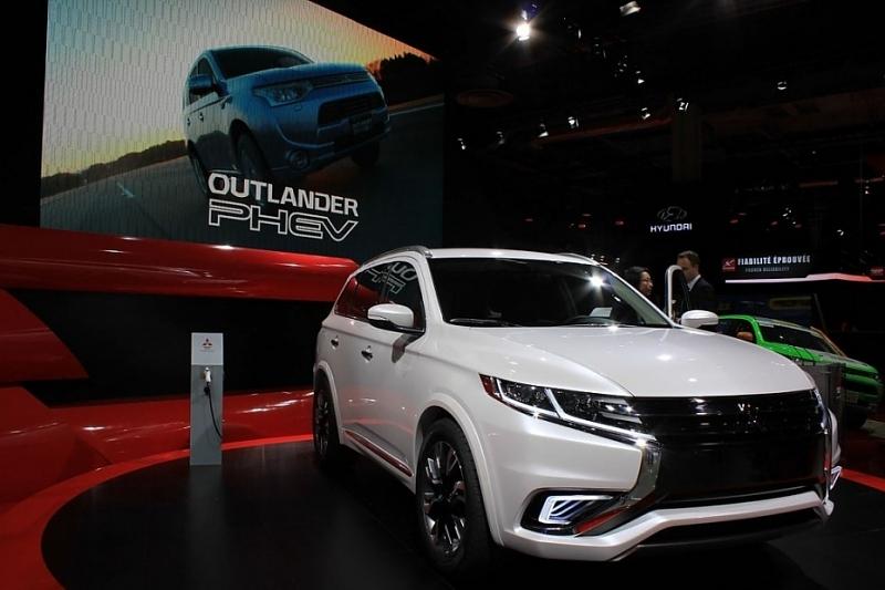 Concept Mitsubishi Outlander Plug-in-Hybrid