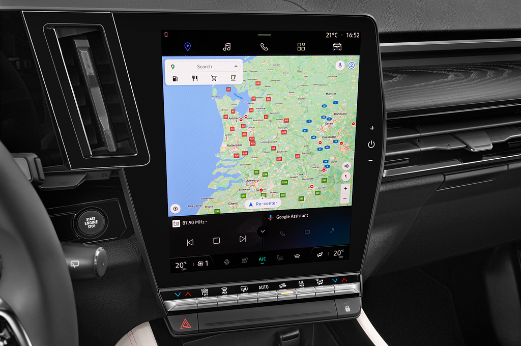 Renault Espace Hybrid (Baujahr 2023) Iconic 5 Türen Mittelkonsole