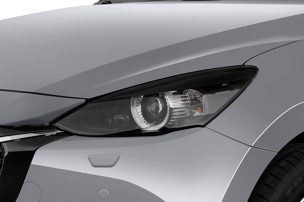Mazda Mazda2 (Baujahr 2023) Homura Aka 5 Türen Scheinwerfer