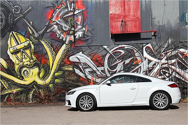 Die charakteristische Seitenlinie des TT blieb auch beim neuen Modell erhalten