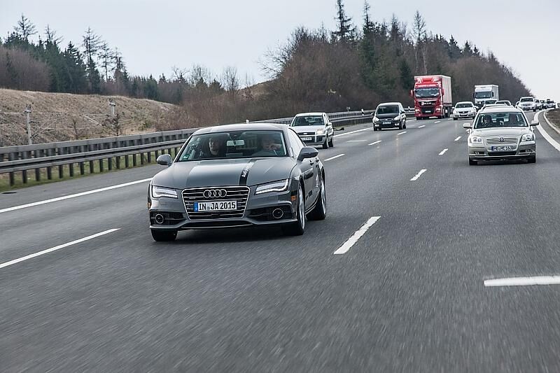 Der dichte Verkehr stellt das System auf eine harte Probe