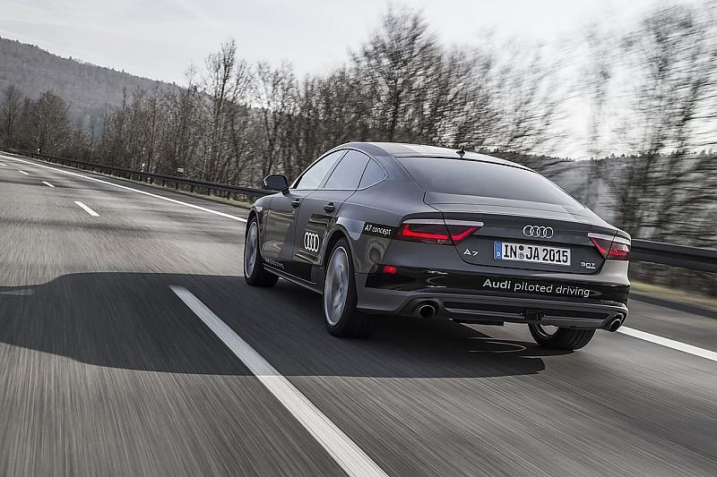 2017 wird Audi den Staupiloten im A8 in Serie bringen