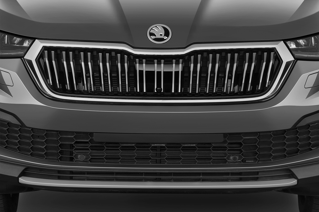 Skoda Kodiaq (Baujahr 2023) Ambition 5 Türen Kühlergrill und Scheinwerfer