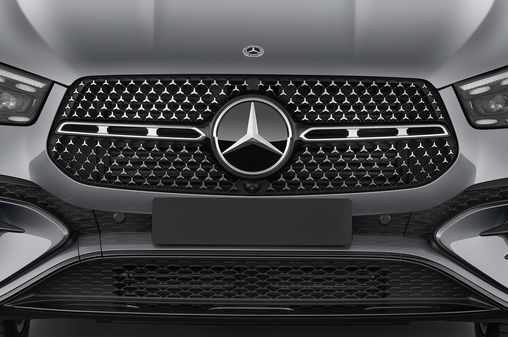 Mercedes GLE (Baujahr 2024) 350 de AMG Line 5 Türen Kühlergrill und Scheinwerfer