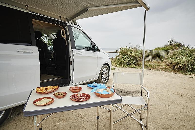 Tappas für zwischendurch im Mercedes Marco Polo