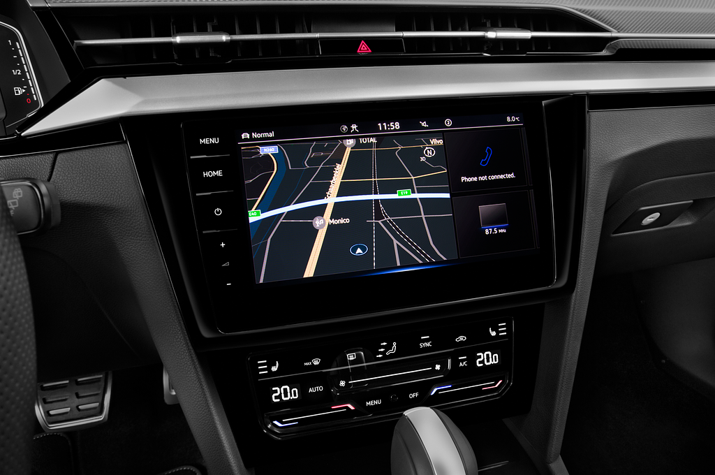 Volkswagen Arteon (Baujahr 2021) R-Line 5 Türen Mittelkonsole