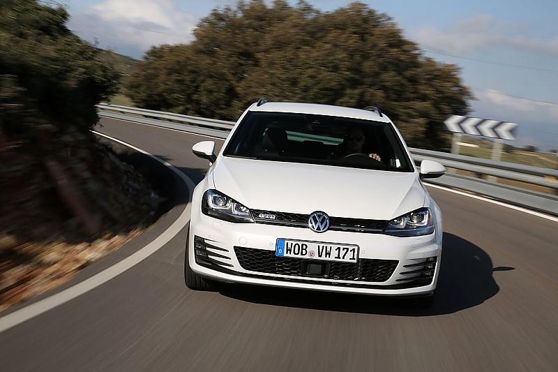 4,4 Liter Diesel verbraucht er auf 100 Kilometern.