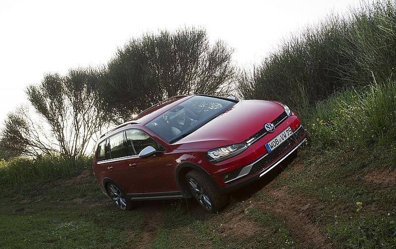Der VW Golf Alltrack kann bis zu zwei Tonnen ziehen.