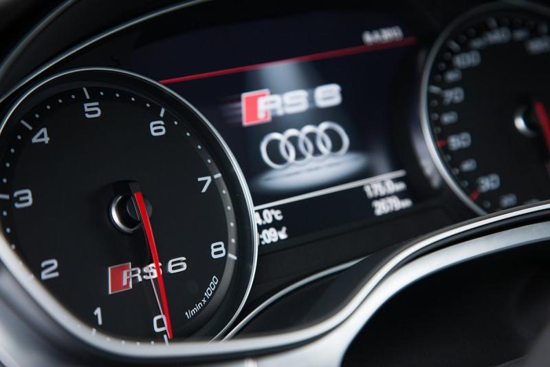 Instrumente Audi RS6 Avant / RS7