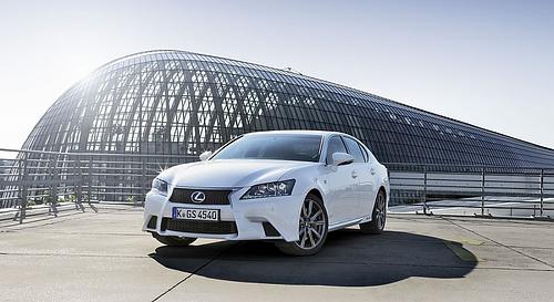Lexus - Wenn der Name nicht mehr reicht