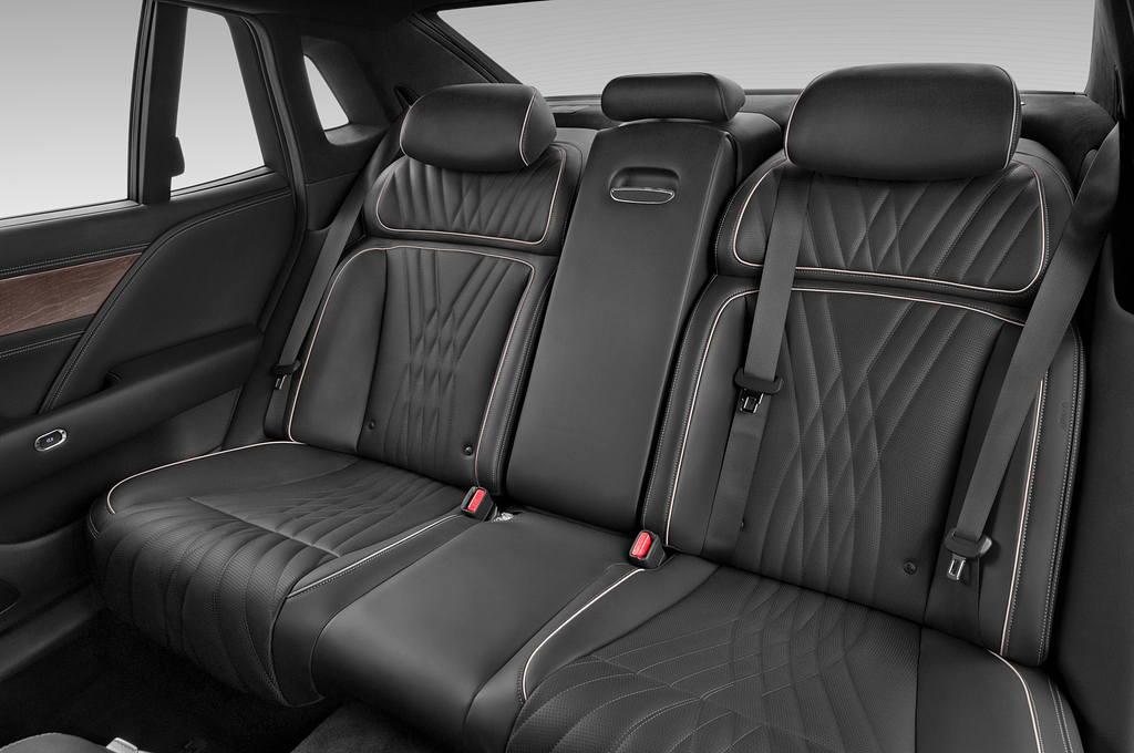 Genesis G90 (Baujahr 2023) Base 5 Türen Rücksitze