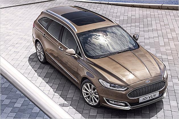 Gegen 1.150 Euro Aufpreis ist der Mondeo mit einem Panorama-Schiebedach erhältlich