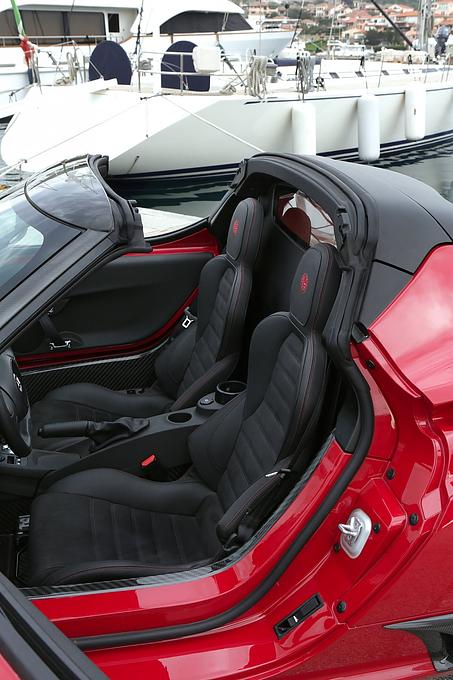 Alfa Romeo 4C Spider - die offene Version kostet 72.000 Euro