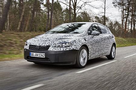 Validierungsfahrt des neuen Astra - Das kann Opels Golf-Killer