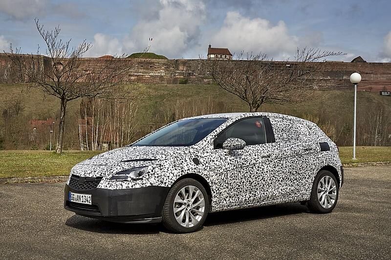 Der Opel Astra ist um fünf Zentimeter kürzer als bisher